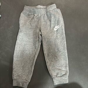 Nike sweats toddler
